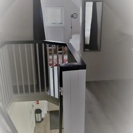 Gina's Garden House Feriehus